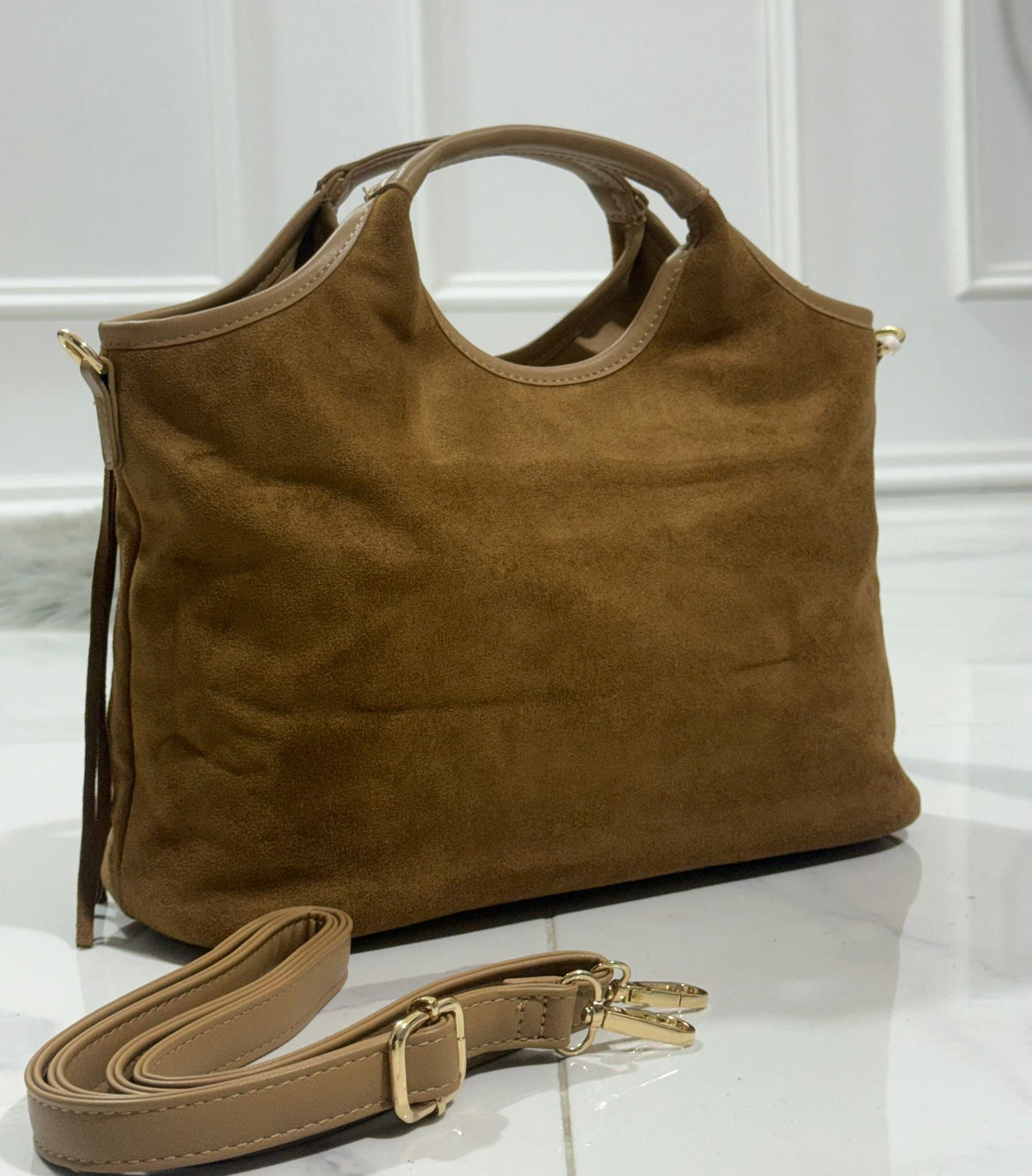 Melodia – Borsa Hobo con Frange in Ecopelle Scamosciata Kaki – Spazio Moda – vista 3