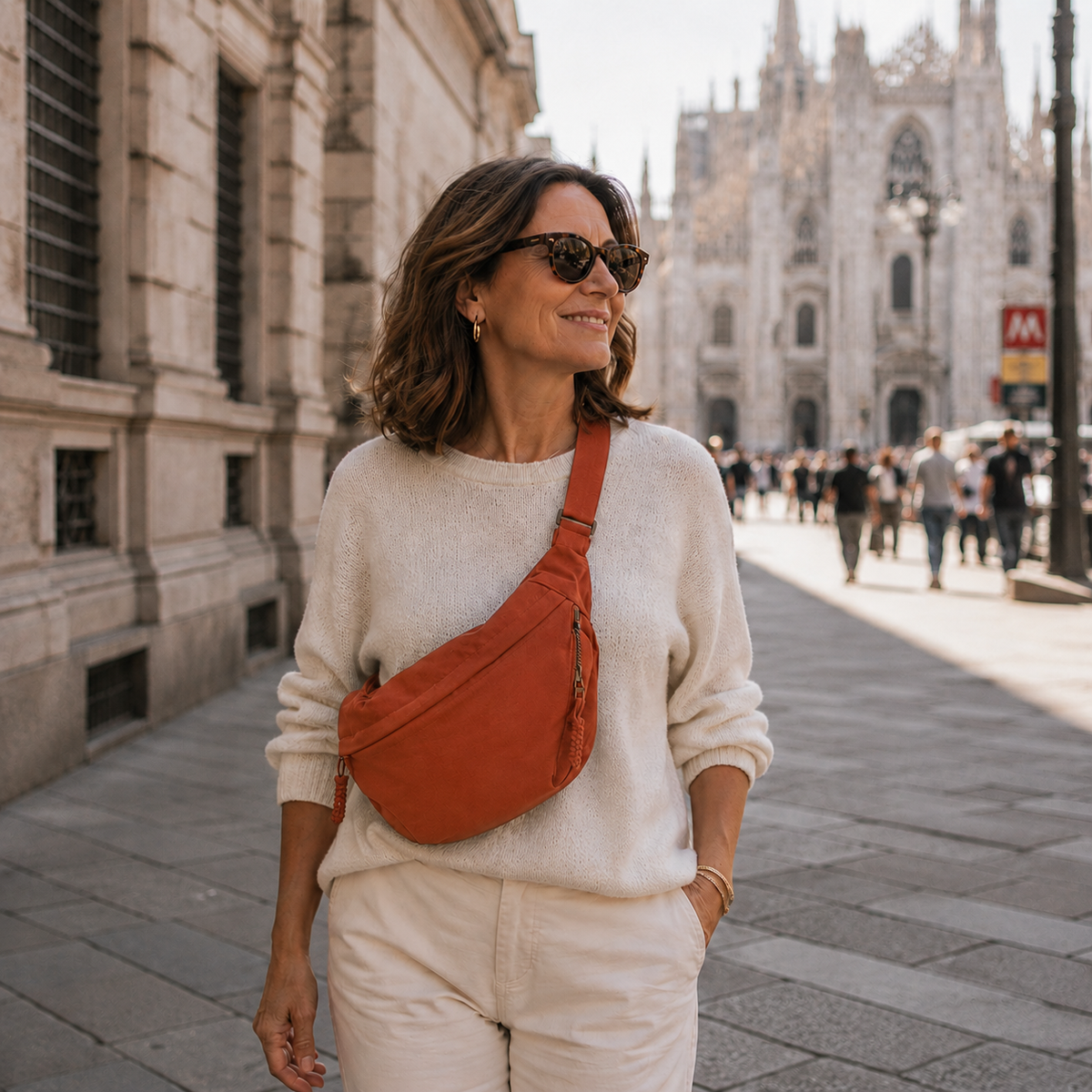 Gioia – Borsa a Spalla a Mezzaluna in Nylon – Spazio Moda – vista 4