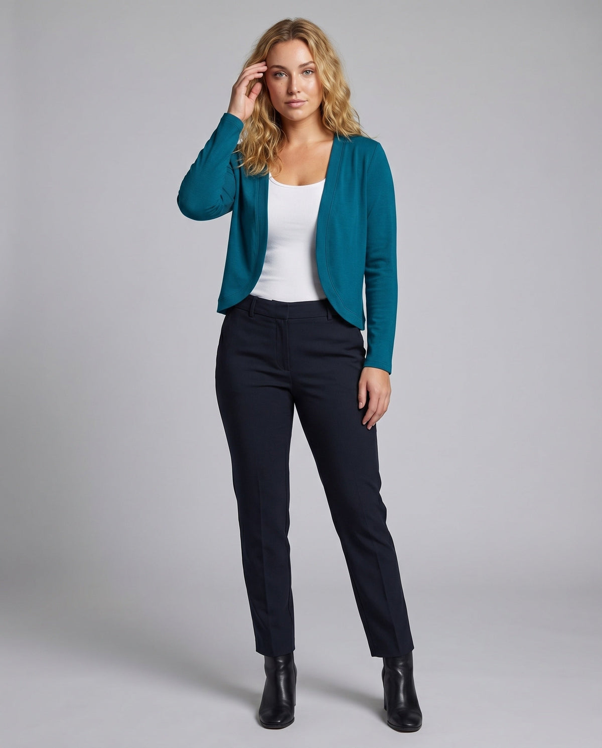 Blazer Sartoriale Aderente con Collo a Scialle – Spazio Moda