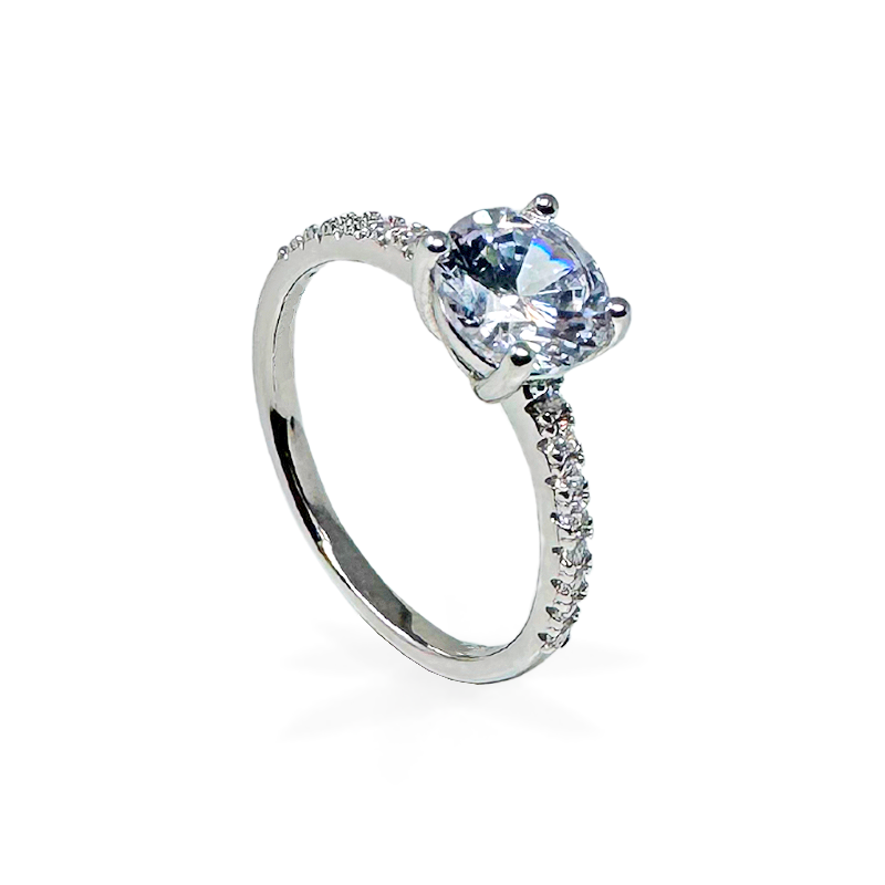 Anello Solitario in Argento 925 con Pietra Centrale e Zirconi – Spazio Moda