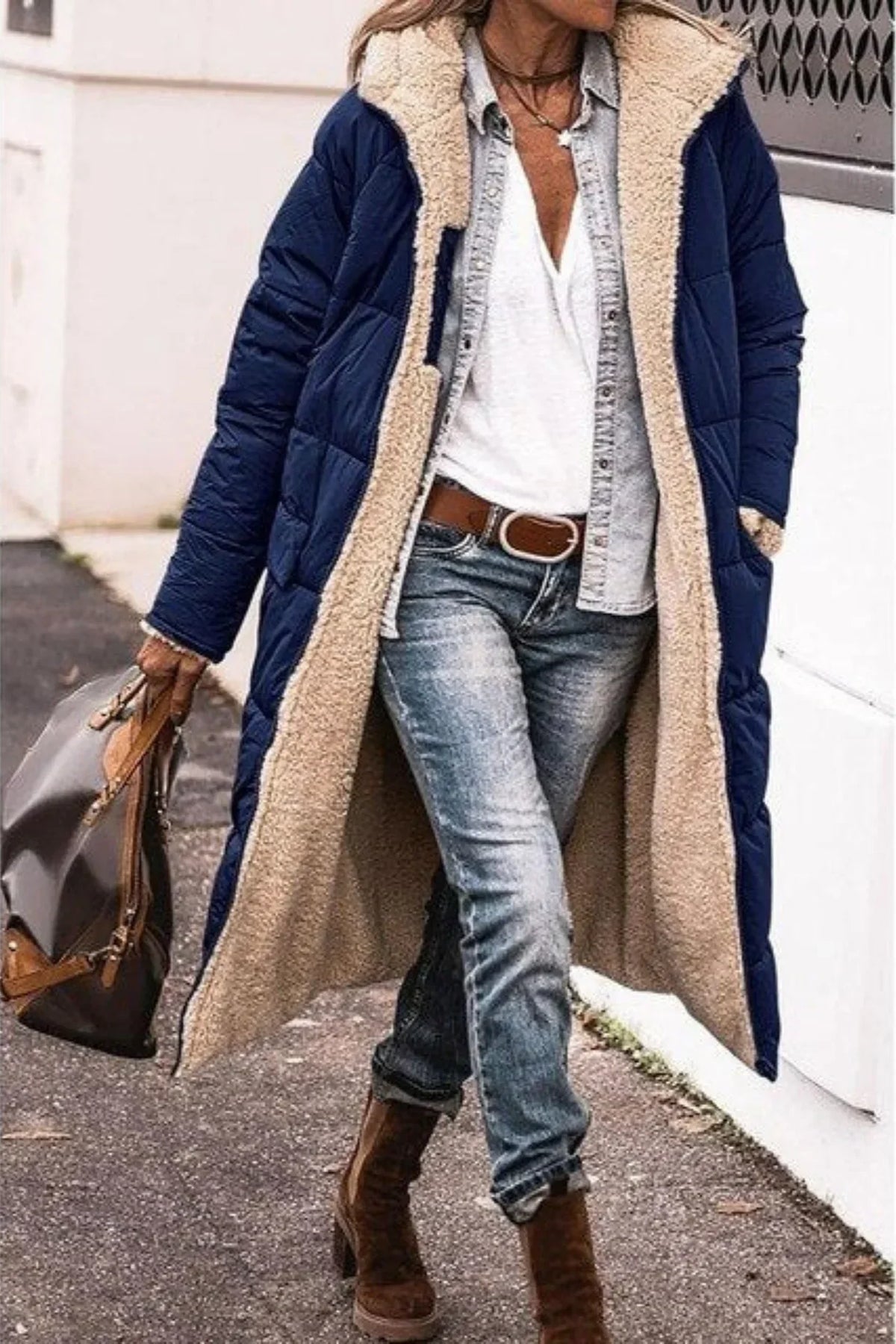 Cappotto Lungo con Cappuccio Aperto sul Davanti – Spazio Moda – vista 6